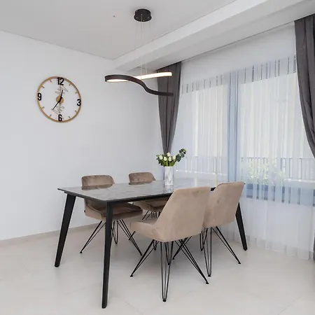 Ap12a Apartment